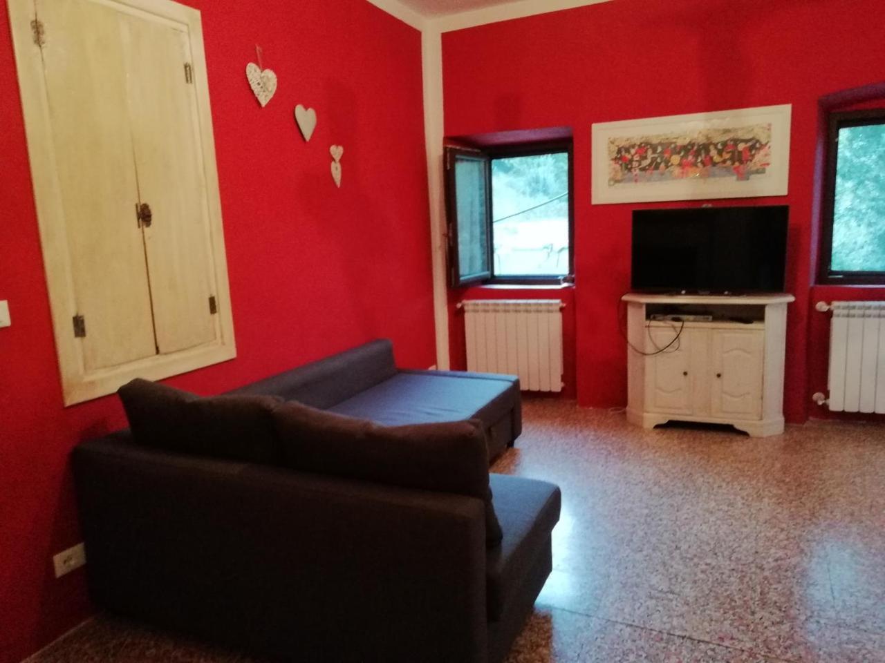 San Francesco E Il Lupo Apartment Pontremoli Bagian luar foto
